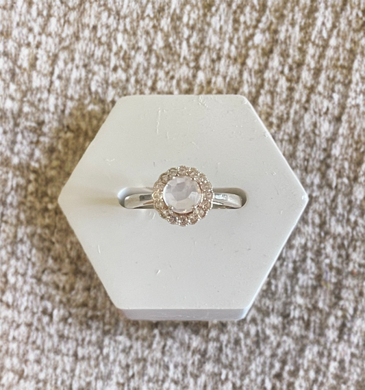 Rose Quartz Flower Ring